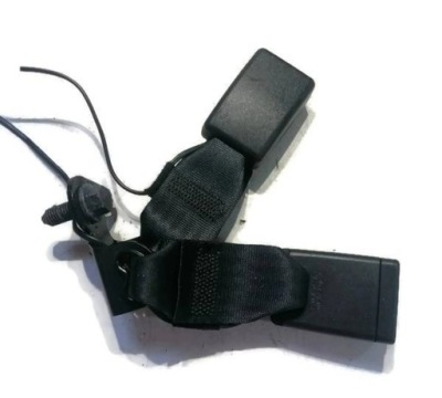 Opel crossland - защёлки поперечина задняя 39172069 фото №1