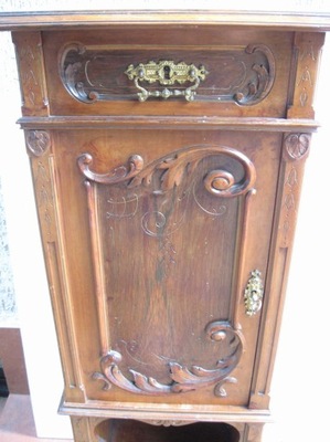 Secesja szafka -Kwietnik lata około 1900 r