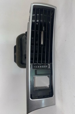 Решётка обдув правый перед audi a6c6 4f2820902d фото №1