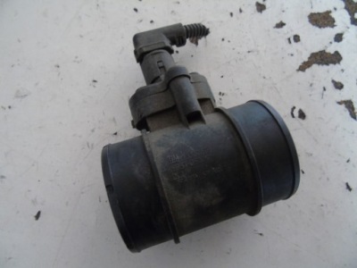 Расходомер воздуха opel meriva b 13307079 фото №1