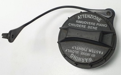 Кришка заливної пального kia sorento бензин фото №1