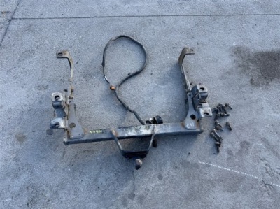 Фаркоп  буксирувальний фургон blaszak renault master iii 3 4 iv 10-24r фото №1