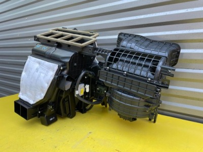 Kia sportage iv обігрівач eu 97200-f1440 фото №1