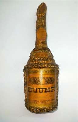 Ozdobna butelka po alkoholu TRIUMPF 0,5 l