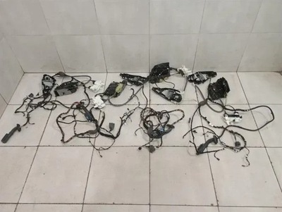 Bmw 7 series g11 door lock 7477712 soft close set rhd фото №1