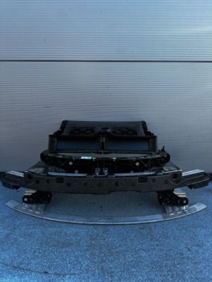 Pas передний усилитель жалюзи балка tesla 3 фото №1