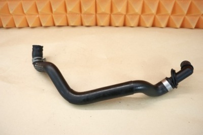 Mercedes cls w219 шланг труба патрубок води 3.0 cdi a2118302796 фото №1