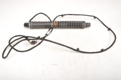 Bmw 7 f02 привід амортизатор кришки лівий 7120099 фото №1