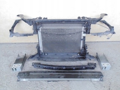 Pas передний kompletny радиатор jaguar f-pace 2.0d фото №1