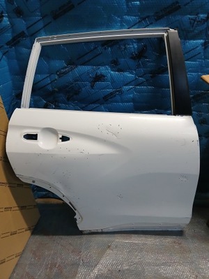 Дверь правое задние toyota corolla cross фото №1