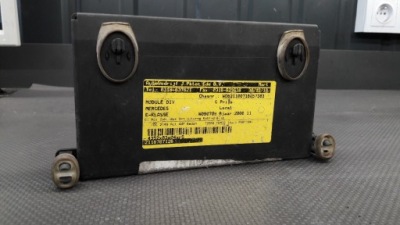 2118707126 модуль двері mercedes w211 фото №1