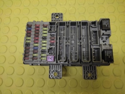 Honda civic viii 2.2 ictdi коробка предохранителей 37832ln фото №1