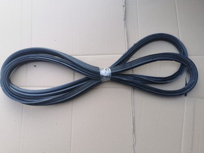 Kia sportage iii прокладка крышки багажника фото №1