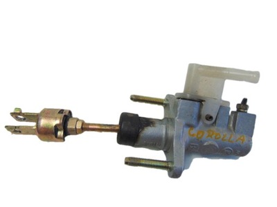 Toyota corolla e12 1.6 vvti 02r помпа сцепления фото №1