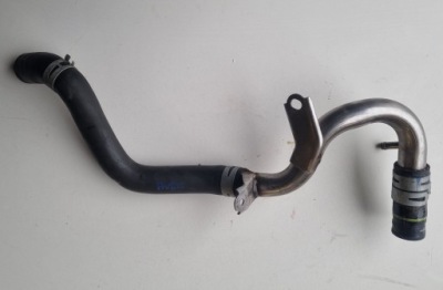 Toyota auris ii шланг охлаждение 1.8 hybrid фото №1