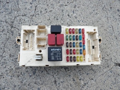 Alfa romeo 147 коробка предохранителей 1.9 jtd фото №1