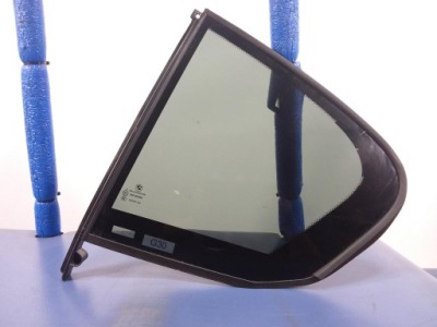 Bmw m5 f90 5 g30 скло двері задня ліва трикутник 19 фото №1