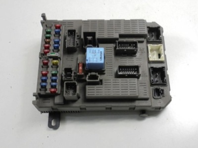 Citroen c5 i 01-04 коробка bsi 9645352980 фото №1