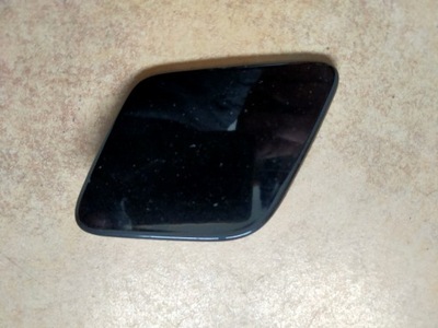 Volvo v40 cross заглушка омивача фари фото №1