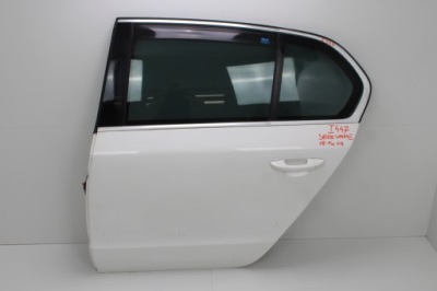 Дверь левый задняя skoda superb ii 08-13r lf9e hb фото №1