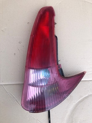 Правая лампа задняя peugeot 206 sw 2003-2009 фото №1