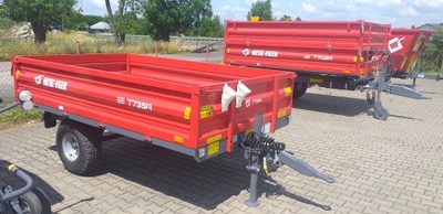 PRZYCZEPA ROLNICZA METAL-FACH T735A 2,5 T