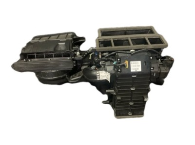 Tesla x 2020 rhd anglik обігрівач 1067265-00-d фото №1