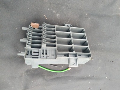 Коробка предохранителей scania r s панель 2062609 фото №1