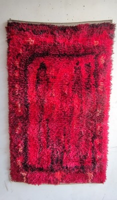 Rya rug, płomienny dywan wełniany.Szwecja lata 60