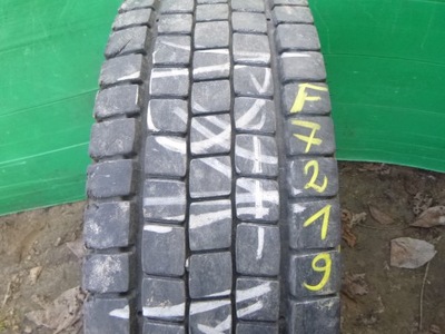 TIRE TRUCK 215/75R17.5 DUNLOP SP444 PROPULSION CARGO USED  