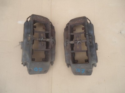 Audi q7 супорти гальмівні перед фото №1