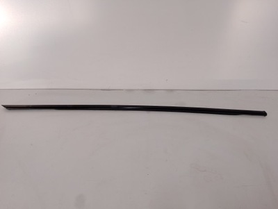 Молдинг уплотнитель правый перед citroen ds5 фото №1