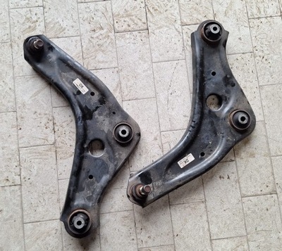 Важіль renault kadjar lift правий лівий фото №1