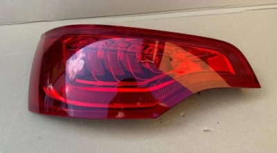 Audi q7 4l lift лампа левая задняя задняя led 4l0945093f фото №1