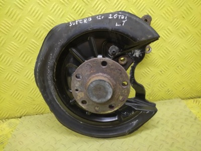 Skoda superb ii kombi 2.0 tdi поворотний кулак ступиця лівий задня фото №1