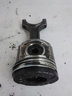 B236 opel vectra c 1.9 cdti 150km поршень шатун фото №1