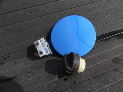 Suzuki swift mk8 2017 кришка заливної пального + кришка фото №1