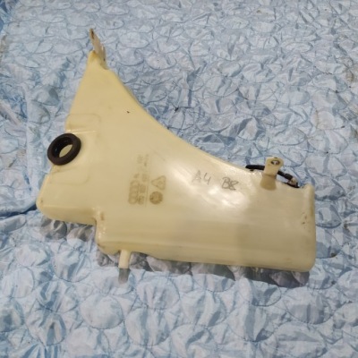 Бак жидкость омывателя audi a4 b8 8t0955453c фото №1