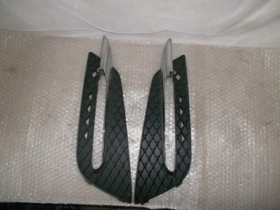 Mercedes r klasa 251 w251 ґрати бічний з хромовані елементи a2518853823 a2518853023 фото №1