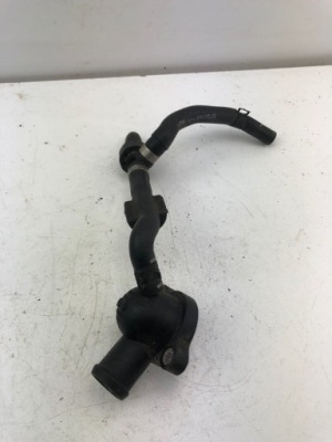 Vw skoda трубка патрубок води 5q0121087d фото №1