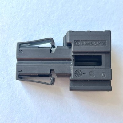 A0005456536 nowa оригинальная колодка штекер mercedes-benz 706-650 фото №1