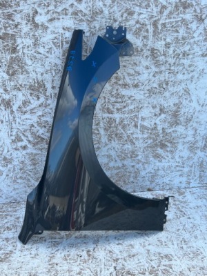 Крила передній перед правий mazda 3 iii фото №1