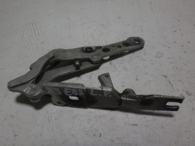 Петля капот лівий перед bmw x3 e83 titansilber фото №1