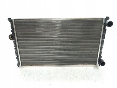 Радіатор wody seat cordoba 93-99 фото №1