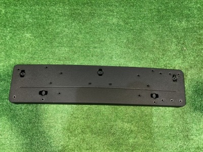 Mercedes a-klasa w176 рестайлінг  рамка підставка номерного знака реєстраційний фото №1