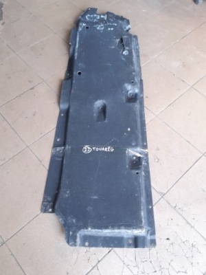 Защита подвеска левая 4m0825205l vw touareg iii фото №1