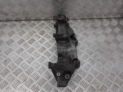 Кронштейн кронштейн генератора renault scenic ii 2.0 d фото №1