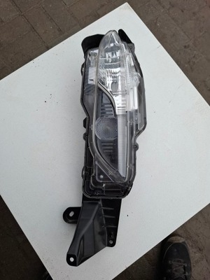 Протитуманна фара лівий звичайний toyota yaris cross фото №1