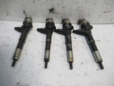 Форсунка 555667729 opel meriva b 1.7 cdti фото №1