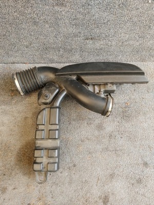 Jeep grand cherokee wk2 3.6 2016- резонатор повітря фото №1